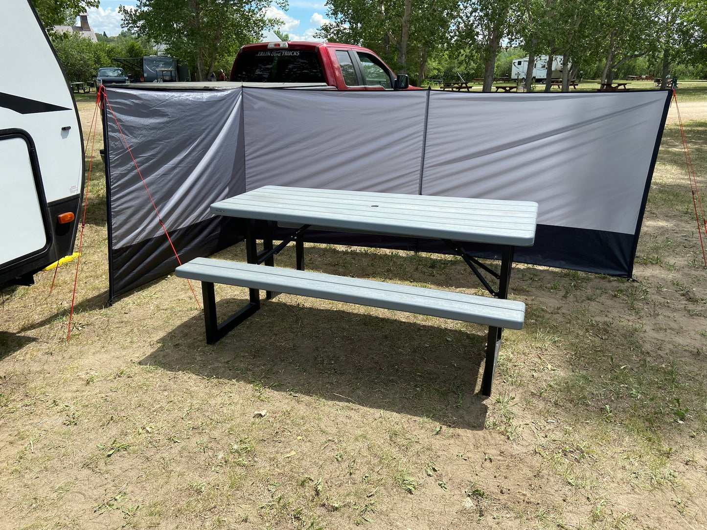 YXE Windbreak Privacy Screen - Grey